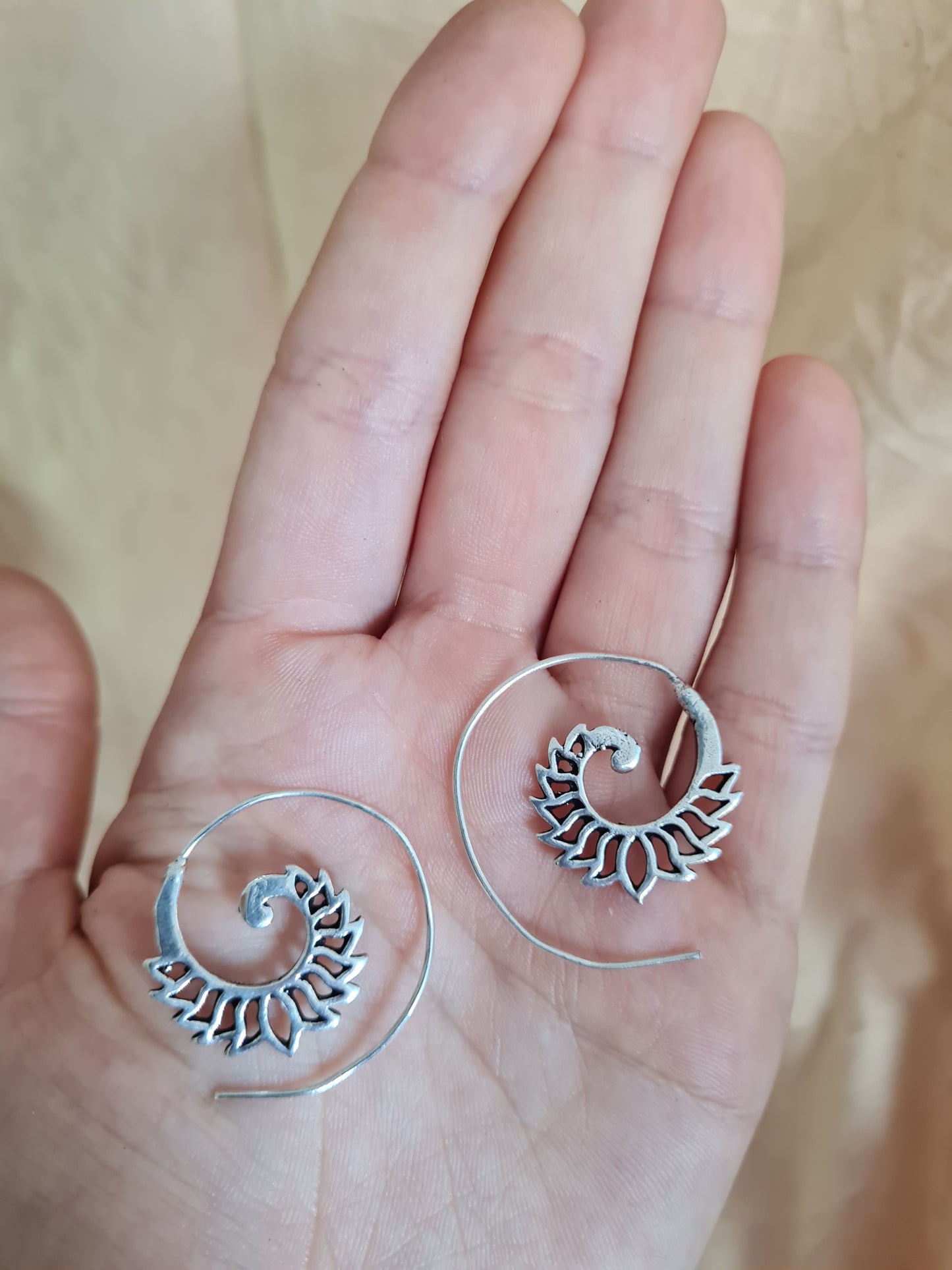 Flaming lotus Earrings
