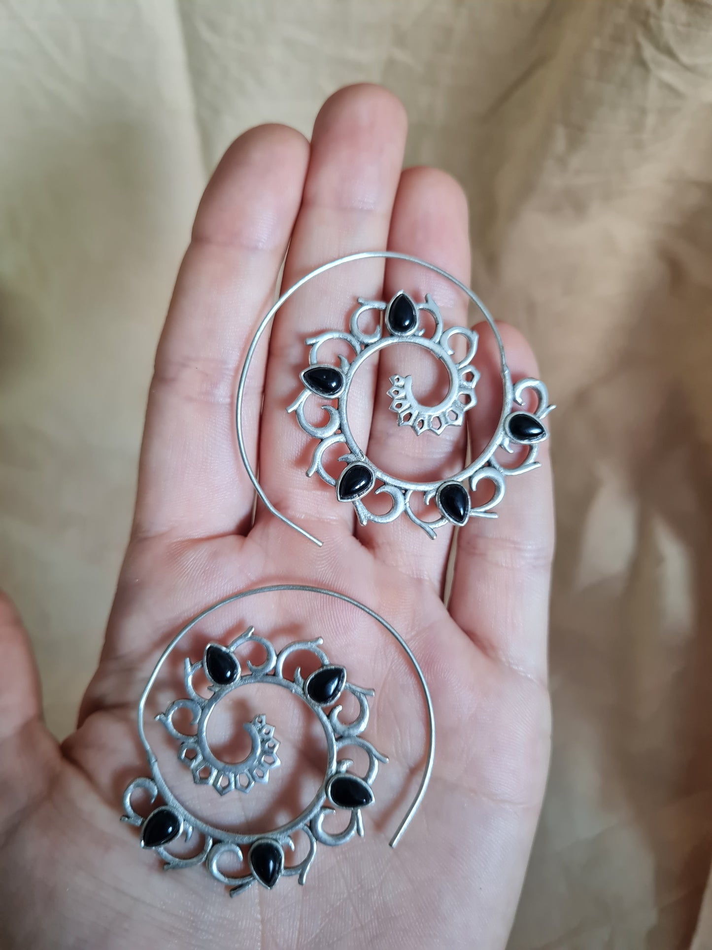 Onyxis Earrings