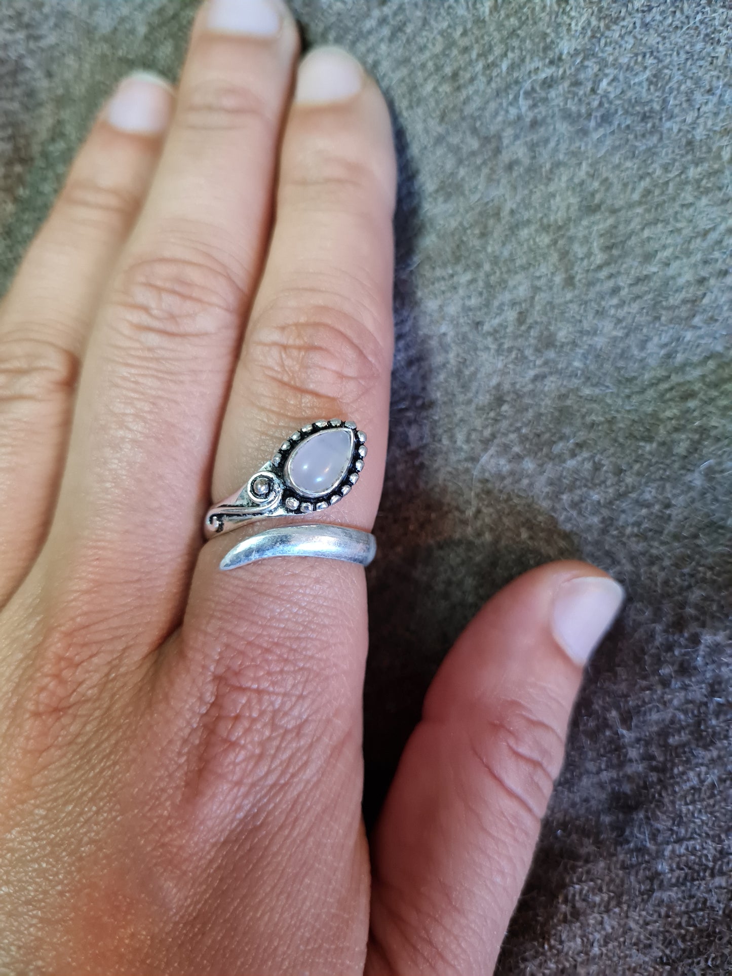 Solis Teardrop