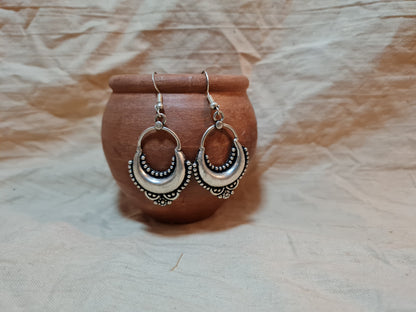 Mooncrest Earrings