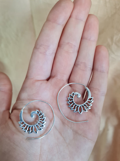 Flaming lotus Earrings