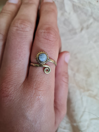 Little bloom ring