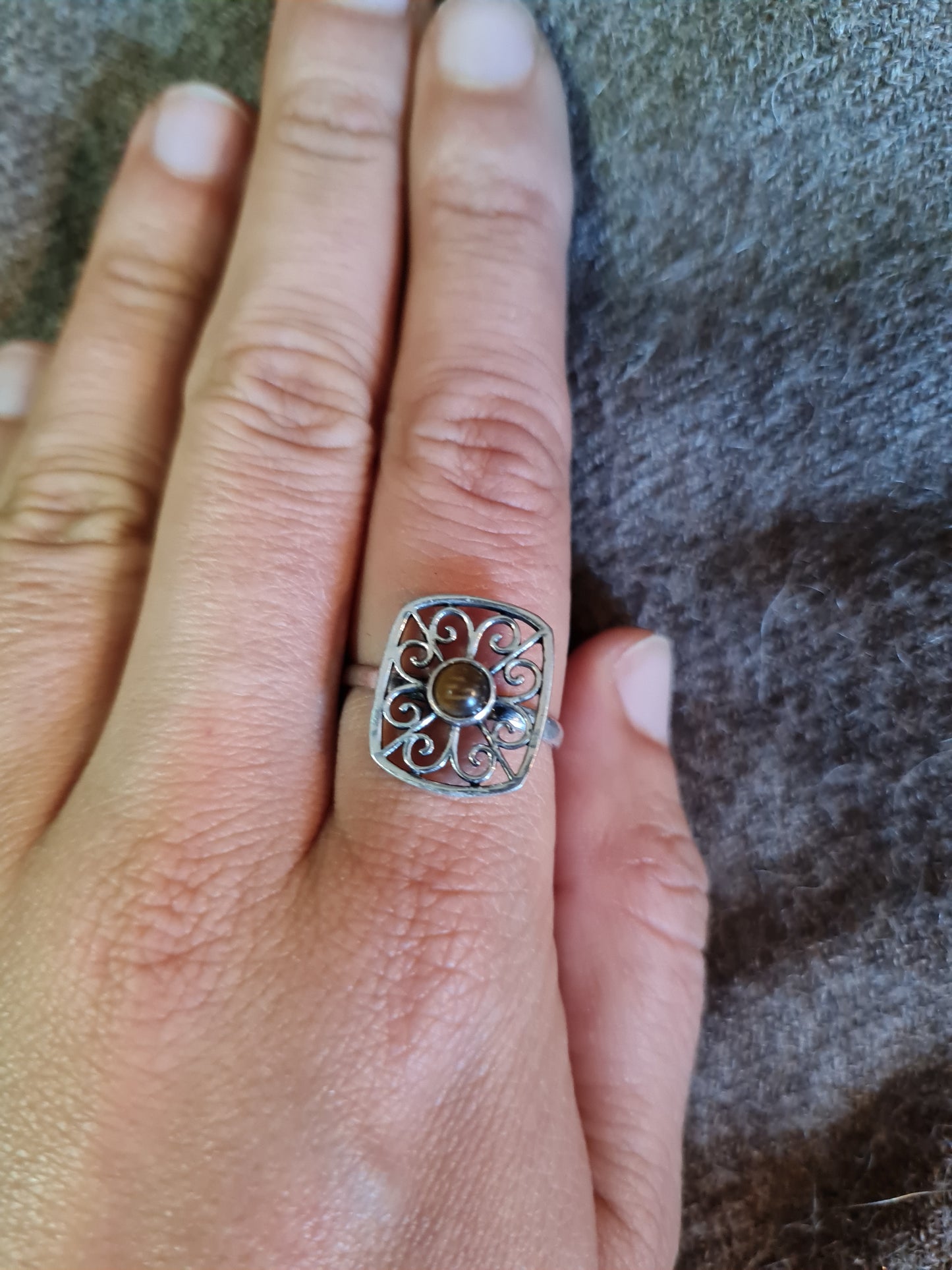 Floral ring