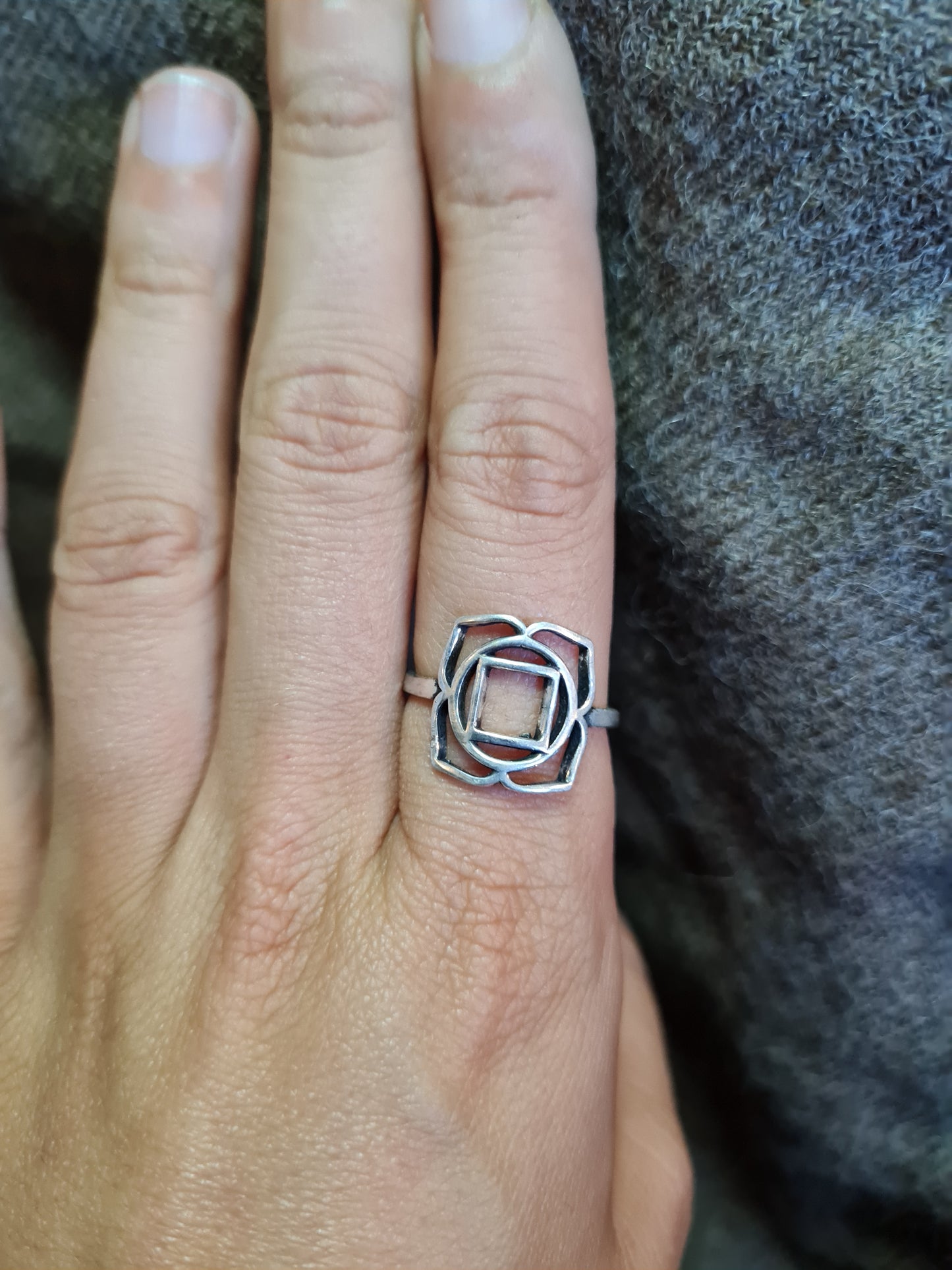 Geo Ring