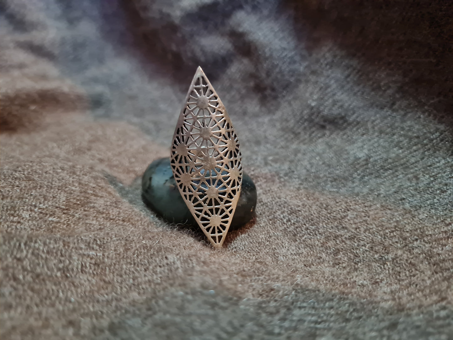 Stardust ring