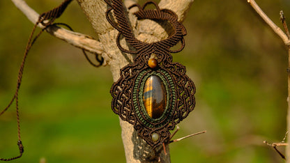 Mystic Roots Necklace